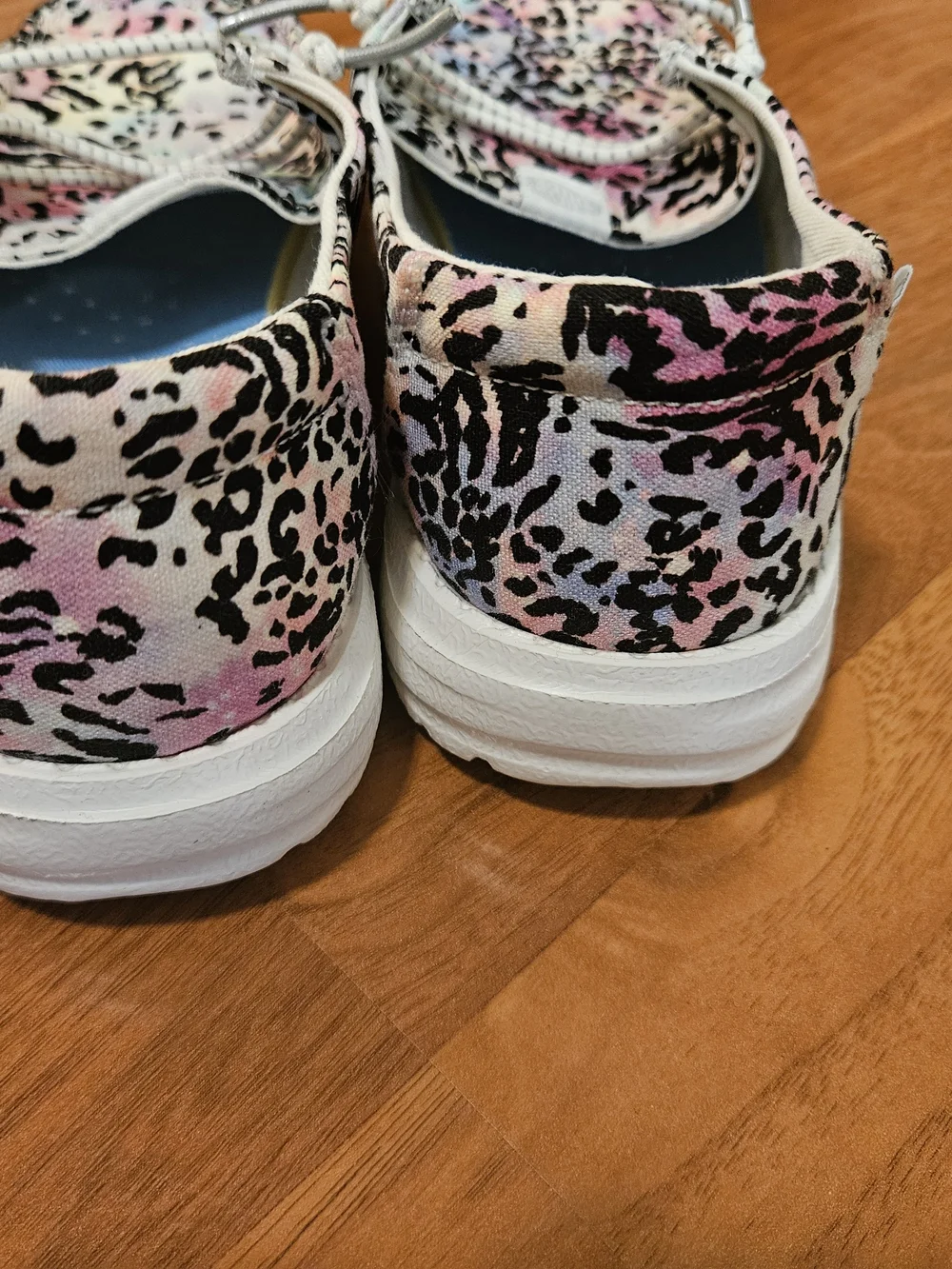 Hey Dude BRAND NEW Kids' Lightweight Slip-On Shoes Leopard and White with Hearts